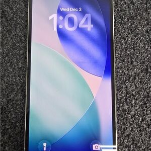 Apple Smartphone 13 Pro 128 GB  Unlocked good condition